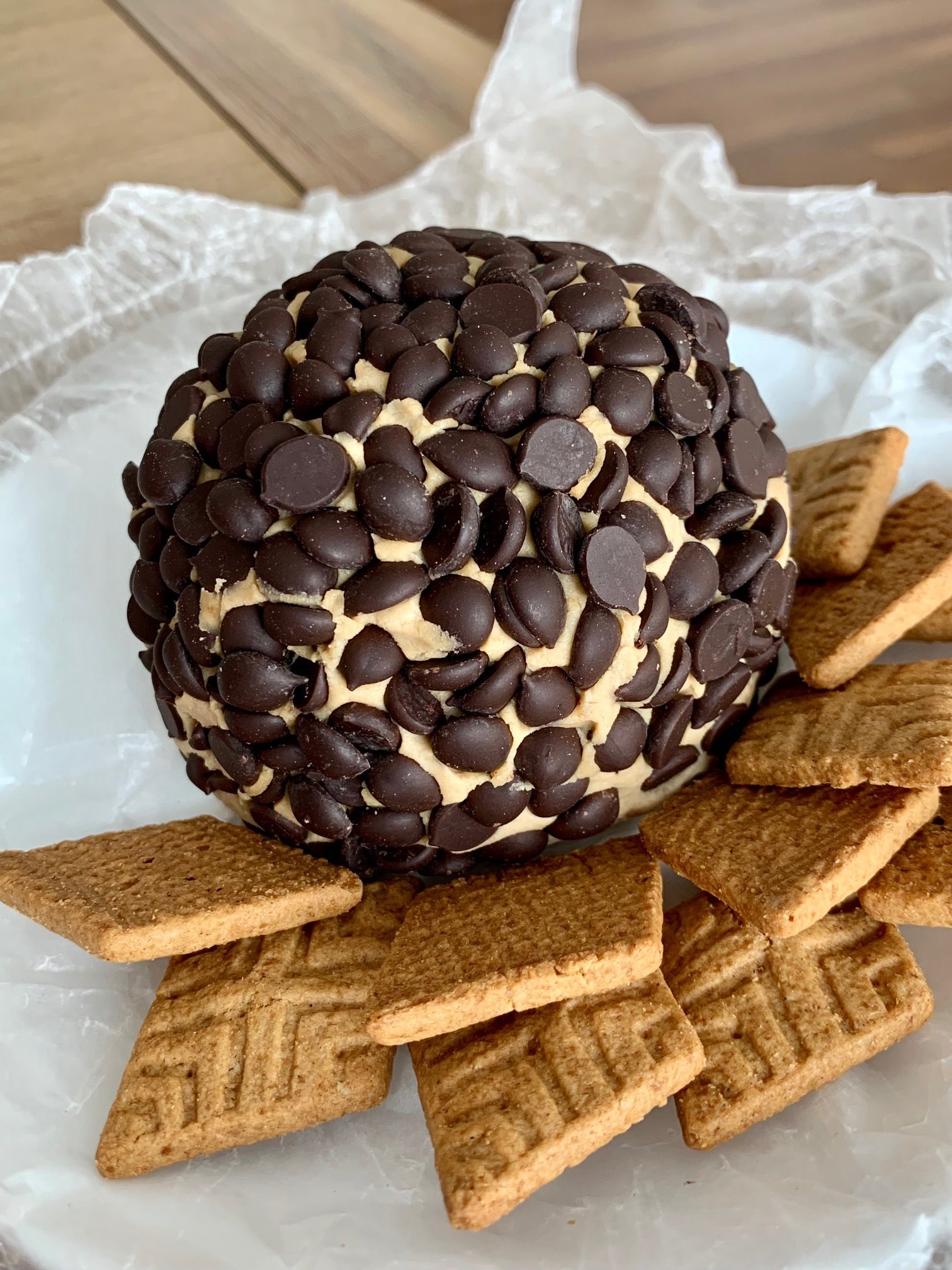 4-Ingredient Peanut Butter Cheesecake Ball (Nut-Free, Low Carb & High Protein)