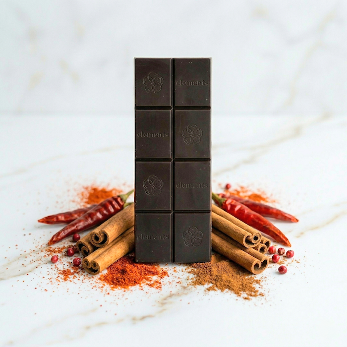 Elements Truffles Spicy Cayenne & Cinnamon